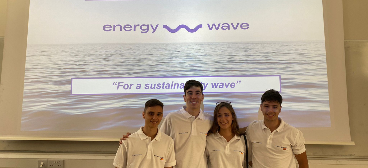 Estudiantes de Navales exhiben su proyecto Energy Wave en la clausura del programa Inno-EUt+